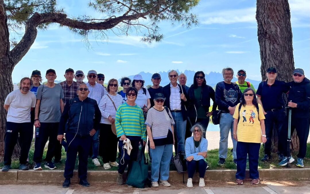 ¡Salida de marcha nórdica en el Parc de l’Agulla!